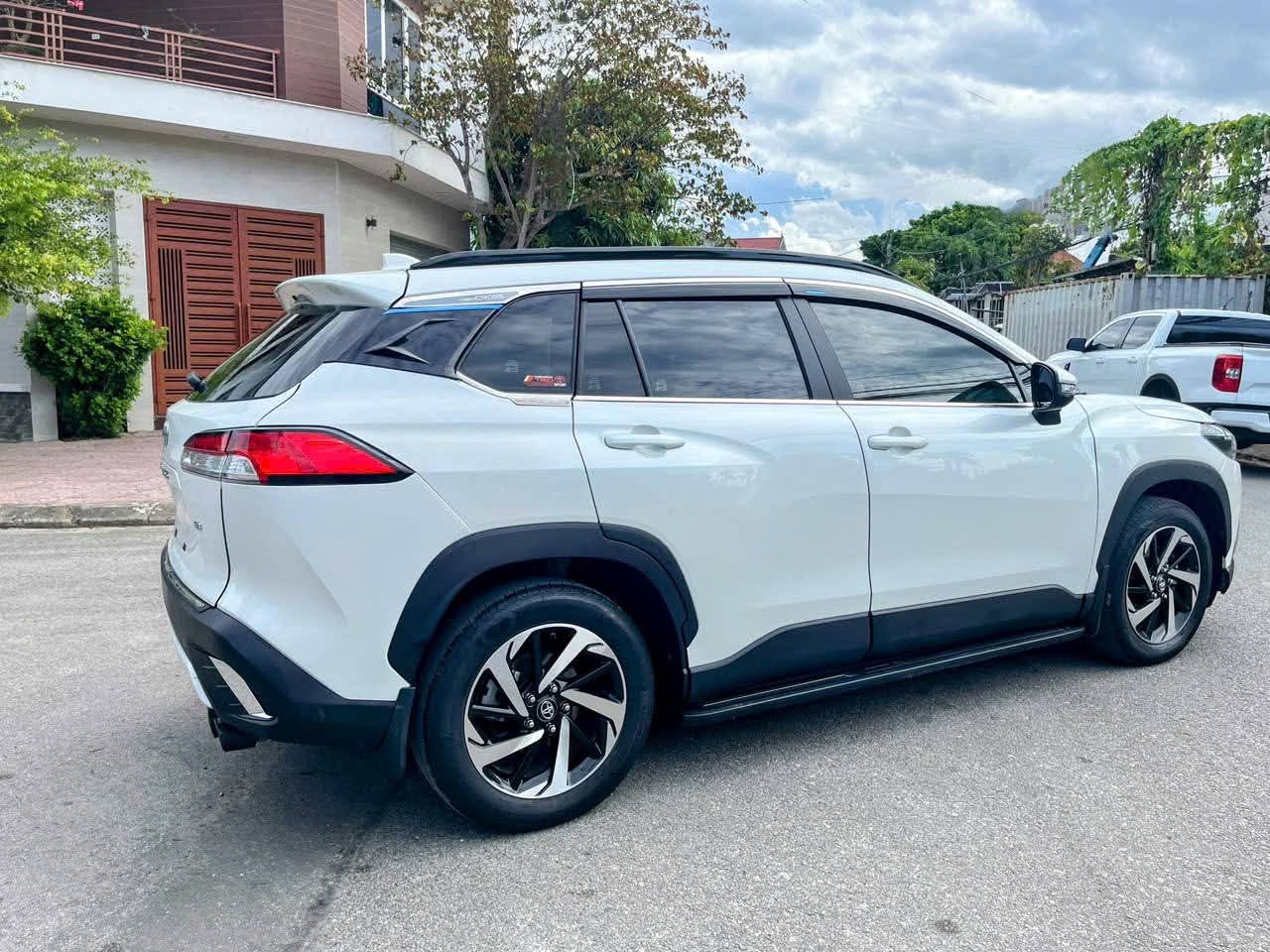 🚗🚗🚗 Toyota Cross 2021 G đã lên full đồ chơi
