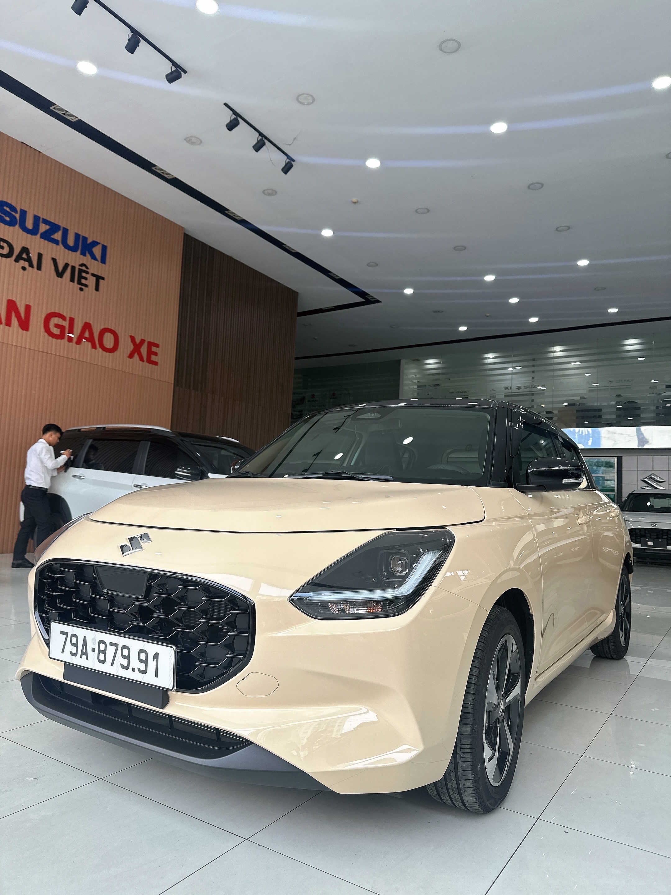 Car360 cover