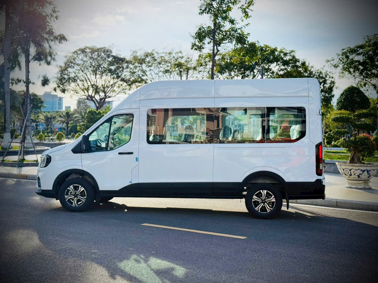 Car360 cover